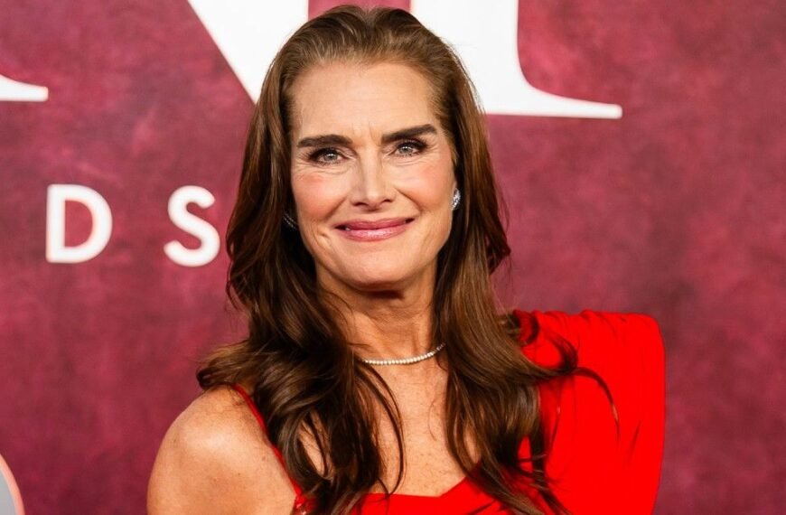 Brooke Shields Shares Memories of a Romantic Ski Trip with JFK Jr. and His Great Kissing Skills