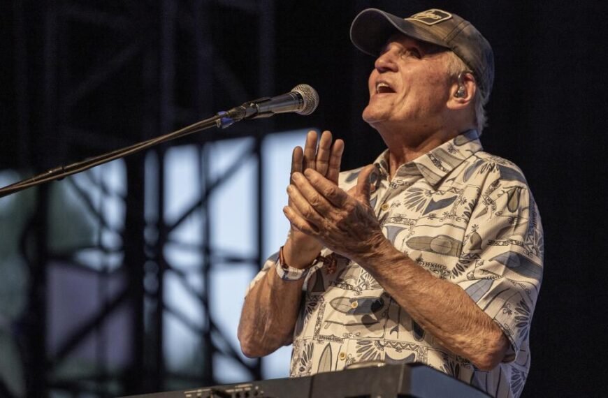 Bruce Johnston Says Goodbye to the Beach Boys After 60 Years