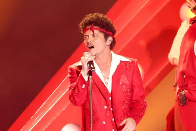 Bruno Mars Expresses His Affection for Taylor Swift Amid Fan Backlash