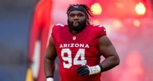 Chargers Welcome Dalvin Tomlinson: A One-Year Deal with the Former Cardinals Star