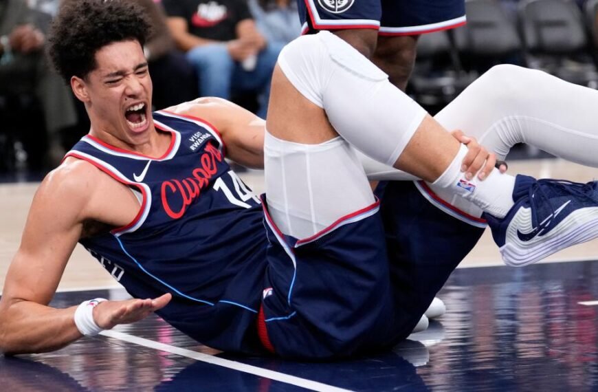 Clippers Rookie Yanic Konan Niederhauser Out for the Season