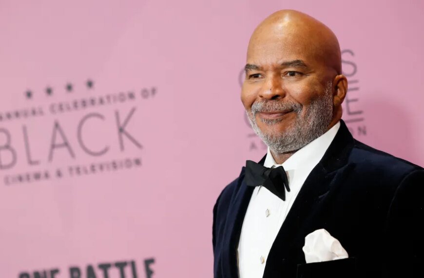 David Alan Grier Reflects on Turning Down Roles in 'Ace Ventura' and 'Seinfeld' and What He Learned