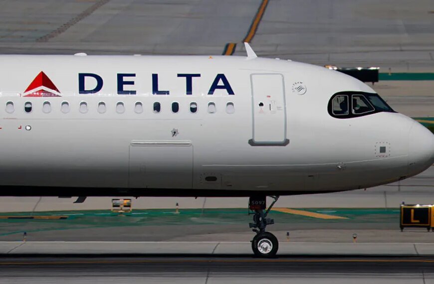 Delta Flight from LAX to Dallas Faces Emergency Due to Cabin Power Issue