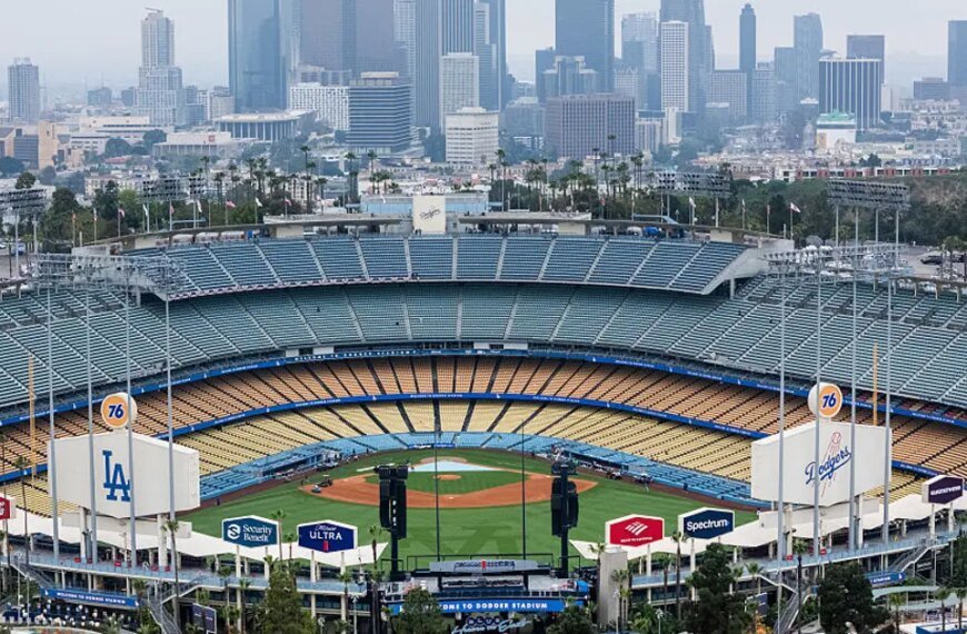 Dodgers Make Exciting Partnership with Uniqlo for Field Naming Rights