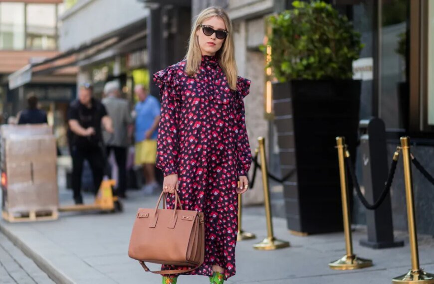 Dress Like a Parisian Mom This Spring with These 19 Effortless Outfits