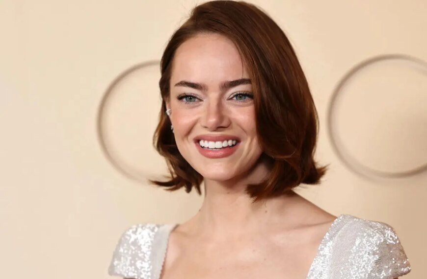 Emma Stone’s Hairstylist Shares a $34 Product That Keeps Her Red Carpet Ready
