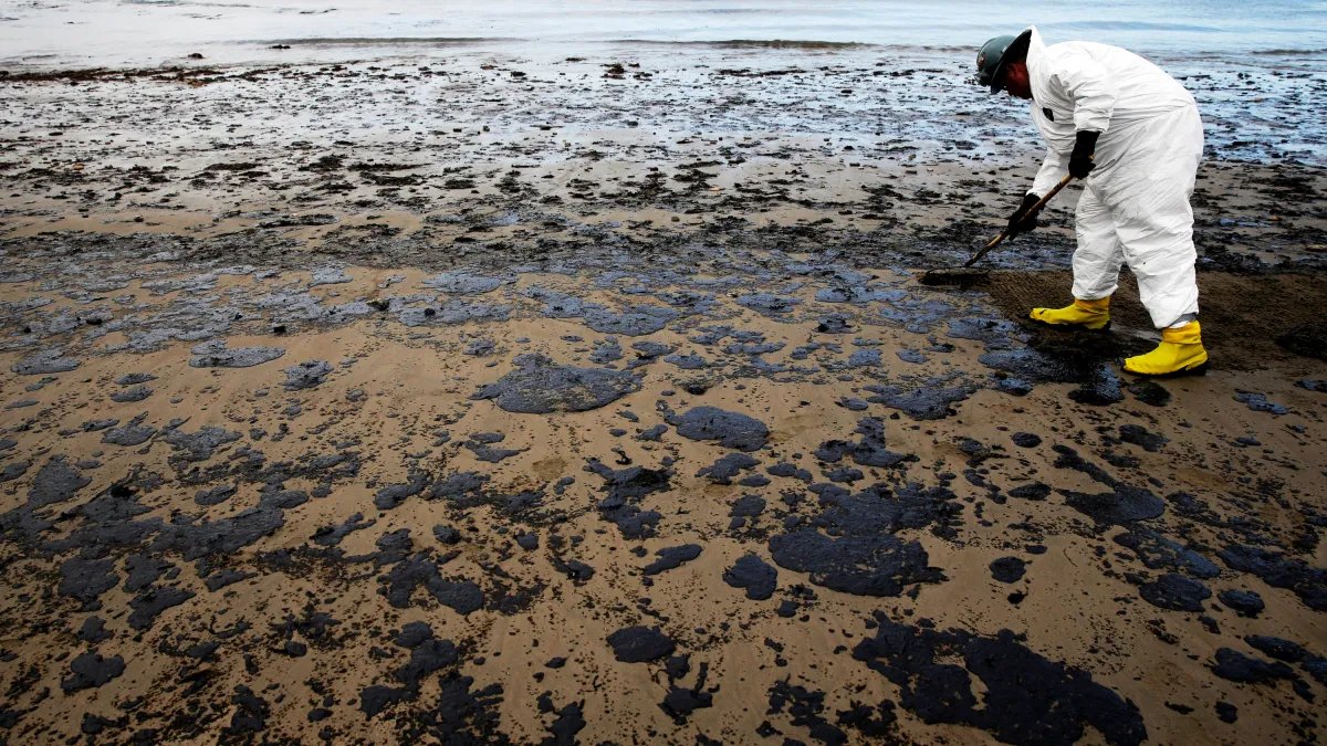 Energy Secretary Tells Oil Company to Resume Operations Off California Coast