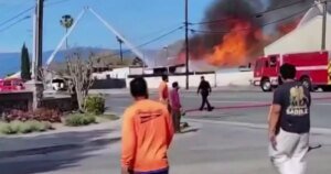 Fire in Riverside Intensifies Due to Strong Winds; One Firefighter Hurt
