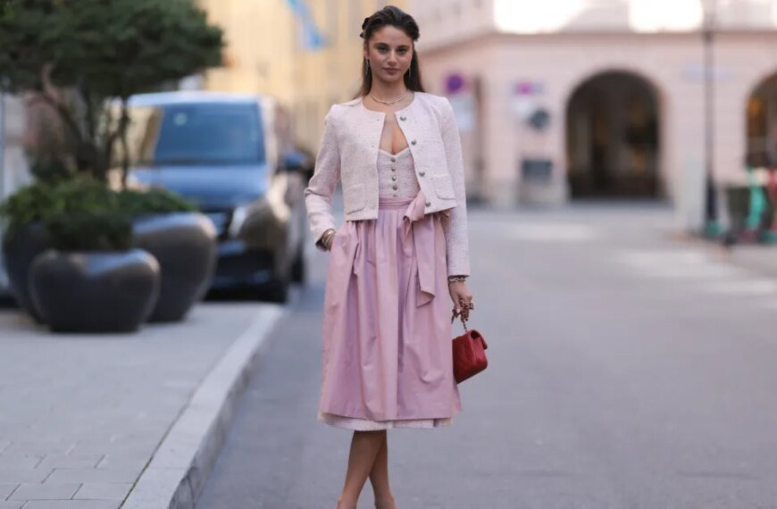 French Women Are Trading Jeans for This Fresh Spring Look