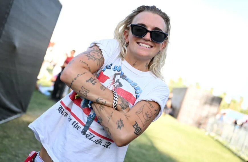 G Flip and Vanessa Amorosi Team Up for 'Absolutely Everybody' at Melbourne Arena Concert