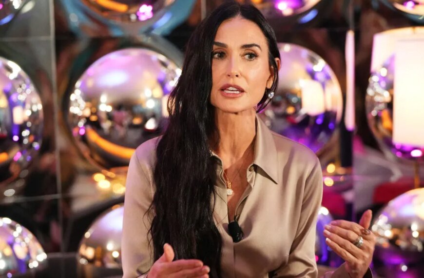 Get Demi Moore's Gorgeous Blowout with This Overnight Hair Serum