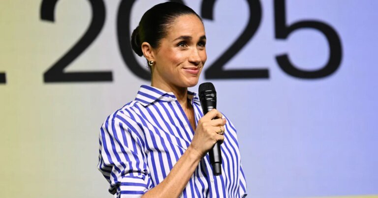 Get Meghan Markle's Relaxed Spring Sandal Style for a Chic 'Rich Mom' Vibe