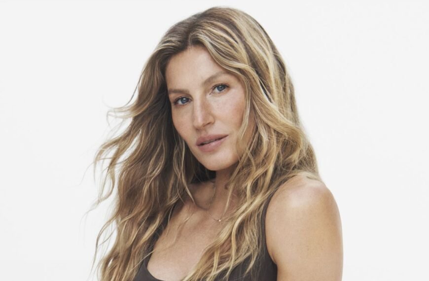 Gisele Bündchen Shines in a Stylish Wetsuit and Effortless Beach Waves