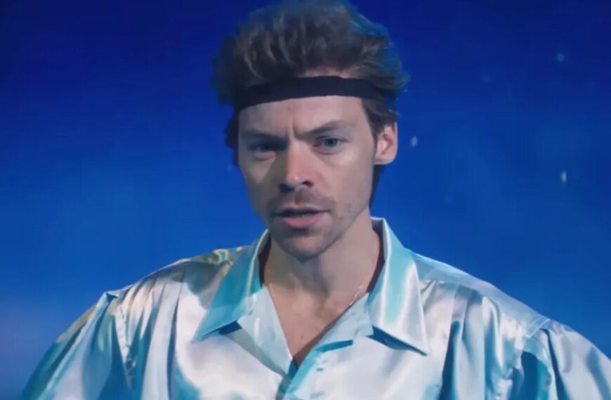 Harry Styles Brings Humor to St. Patrick's Day with a Fun 'SNL' Dance Sketch
