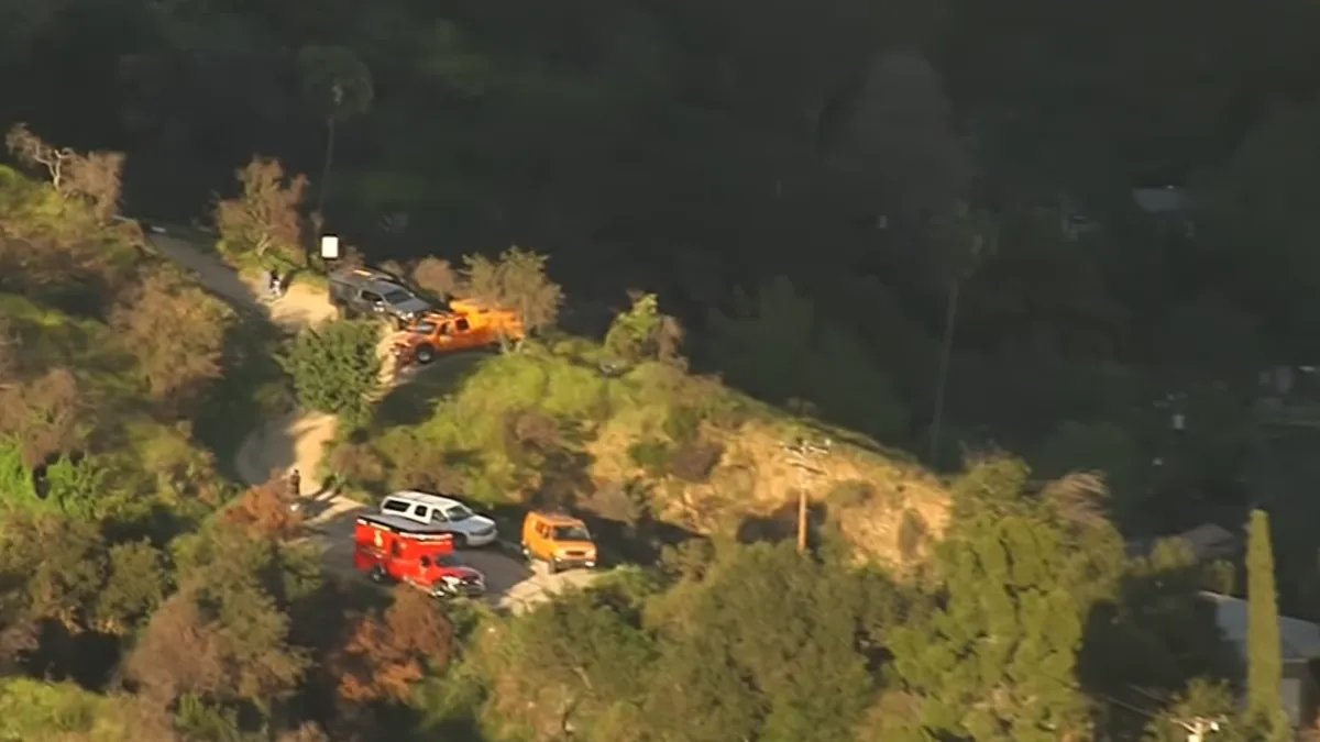 Hiker Injured While Attempting to Rescue Dog on Mt. Wilson Trail; Dog Still Unaccounted For