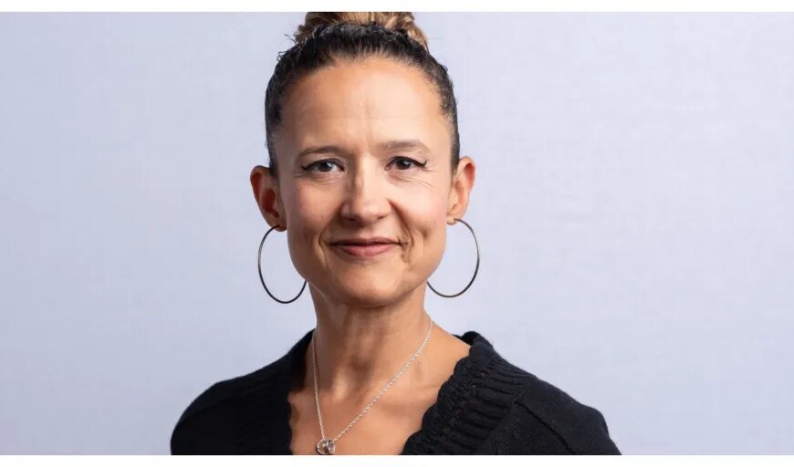 Hollywood's Changing Perspective on Women's Stories: A Look at the Return of Films Featuring Emotional Struggles, According to Former Channel 4 Drama Executive