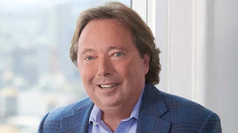 Imax CEO Richard Gelfond to Take Short Medical Leave