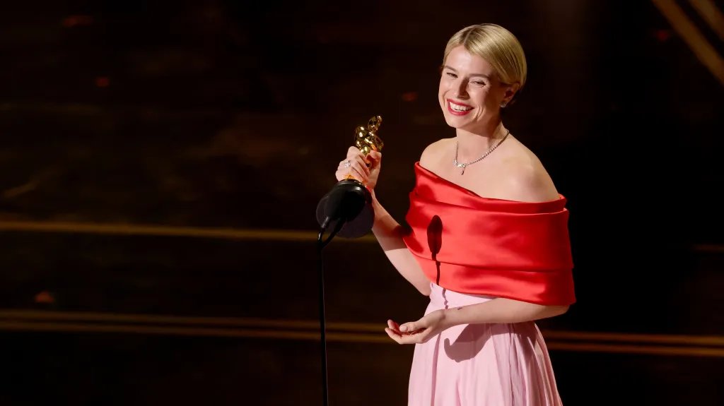 Ireland Celebrates Jessie Buckley’s Inspiring Oscar Win