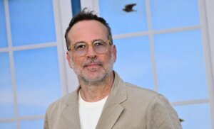 Jason Lee Joins the Artists First Family