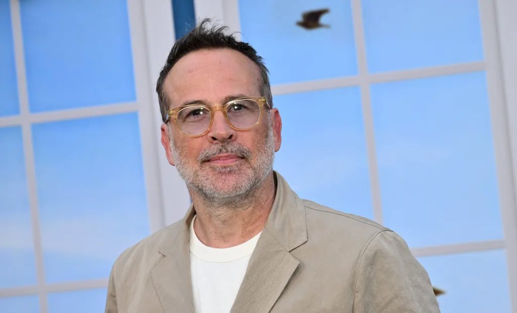 Jason Lee Joins the Artists First Family