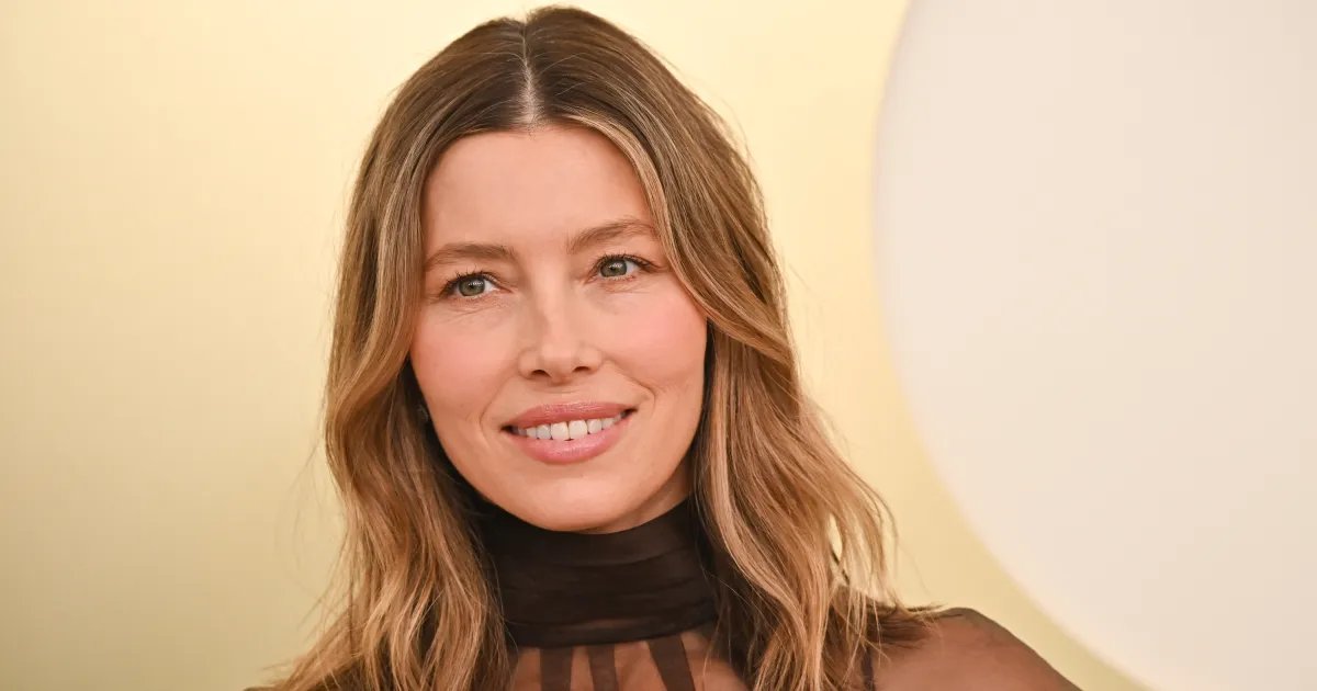 Jessica Biel’s Go-To Under-Eye Patches for Brighter Eyes