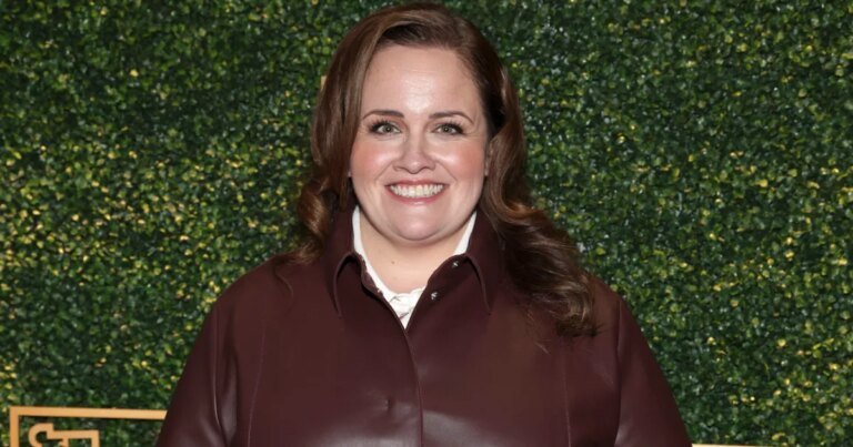 Jessica Gunning from Baby Reindeer Shares Her Thoughts on Never Being in a Relationship at 40