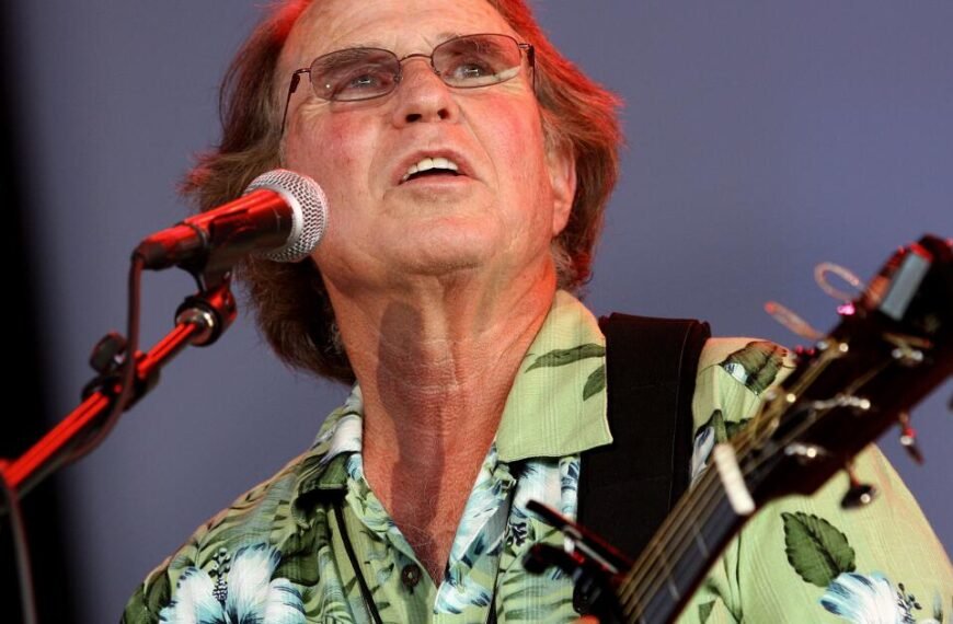 Joe McDonald, Woodstock Legend and Anti-War Advocate, Passes Away at 84