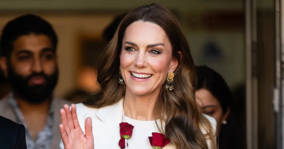 Kate Middleton's Hairstylist Shares Her Favorite Styling System for Gorgeous Blowouts — Now on Sale