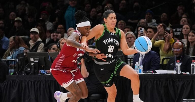 Kelsey Plum's Phantom BC Takes on Mist in the Unrivaled Championship