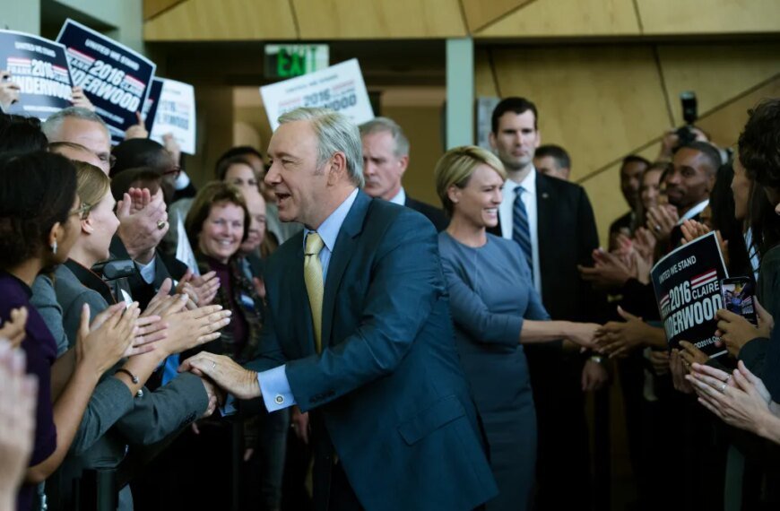 Kevin Spacey's Exit From 'House of Cards' Faces Scrutiny in $100 Million Insurance Trial