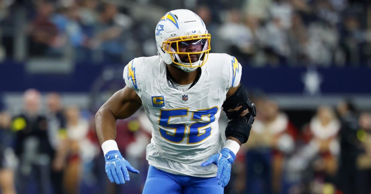 Khalil Mack Signs Contract Extension with the Chargers