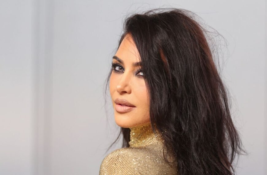 Kim Kardashian Shows Off a Stunning New Haircut at the Oscars 2026 After-Party in a Gorgeous Gold Gown