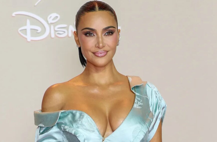 Kim Kardashian's Favorite $22 Skincare Oil for Reducing the Appearance of Stretch Marks