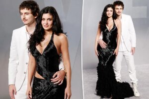 Kylie Jenner and Timothée Chalamet Shine Together on the 2026 Vanity Fair Oscar Party Red Carpet