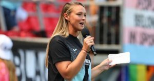 Kylie Kelce Reveals What's in Her Belt Bag and Highlights a $9 Drugstore Mascara