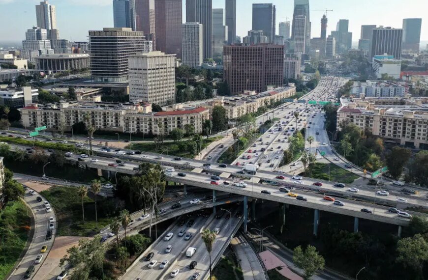 LA County Faces Population Decline While California's Growth Slows Down