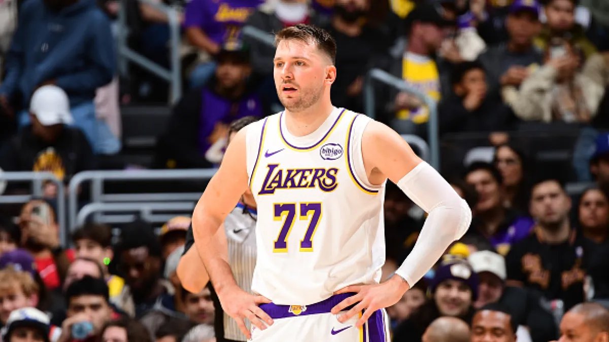 Lakers' Luka Doncic Splits from Fiancée After Challenges with Family Visa Plans