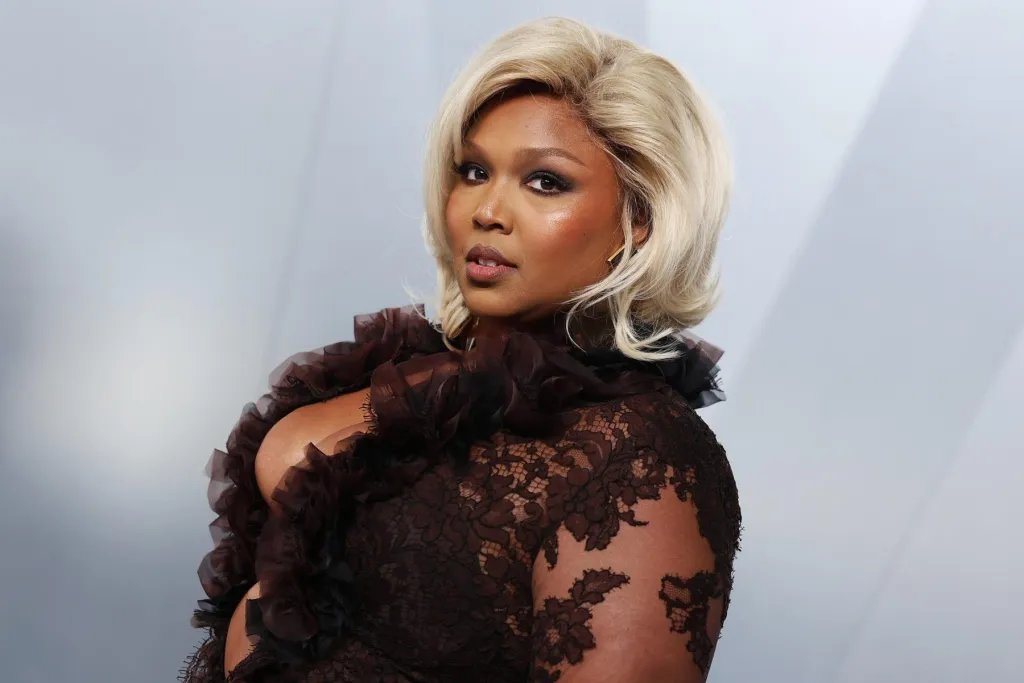 Lizzo Celebrates New Single 'Don’t Make Me Love U' with Fun and Colorful Dance Video