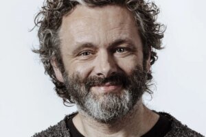 Michael Sheen Steps In for Richard Osman on 'House of Games'
