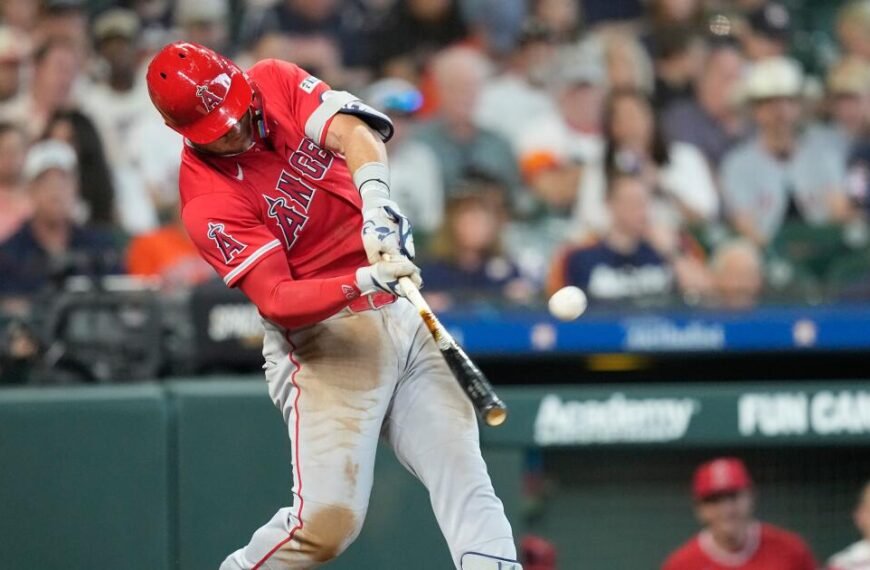 Mike Trout Hits a Home Run to Lead Angels to Season-Opening Victory Against Astros