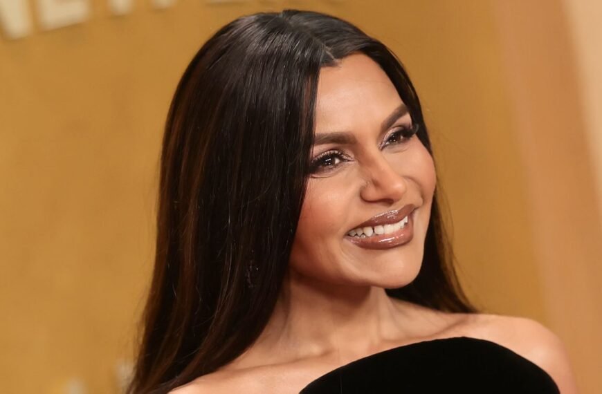 Mindy Kaling Makes a Stylish Comeback at the Actor Awards in a Gorgeous LBD with Unique Peplum Details