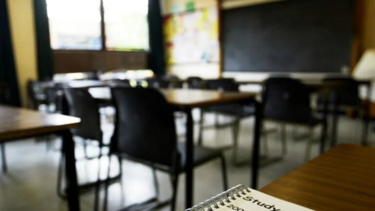 More than 120 Students Affected by Environmental Issues in Chatsworth Classrooms