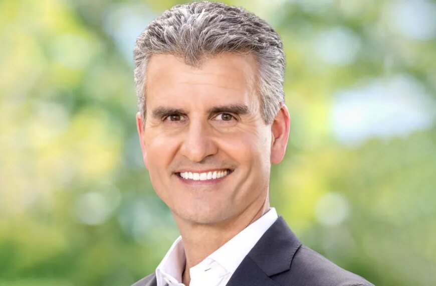 Navigating Challenges: Support for Disney CEO Josh D’Amaro Amid Wall Street Concerns