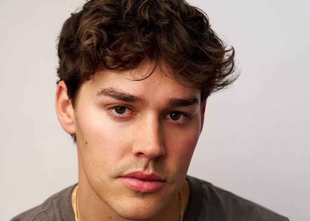 Noah Beck Becomes a Series Regular on Fox’s ‘Baywatch’