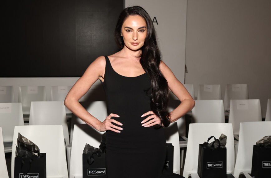 Paige DeSorbo Shares a Quick 5-Minute Hairstyle That Looks Chic and Elegant