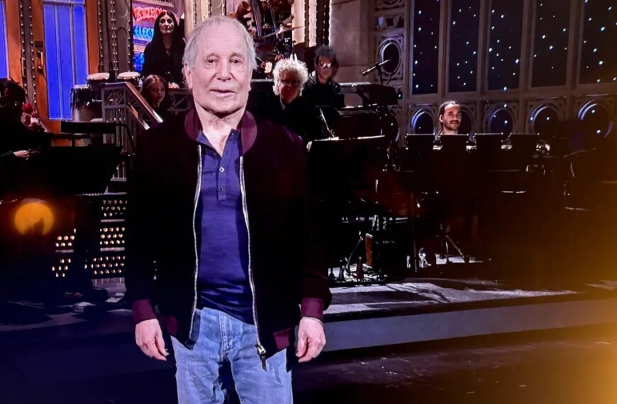 Paul Simon Teams Up with Harry Styles on SNL
