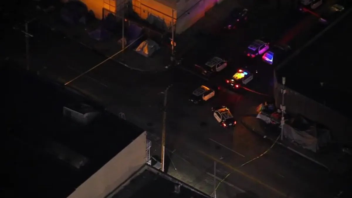 Police Involved Shooting of Armed Man in Downtown Los Angeles