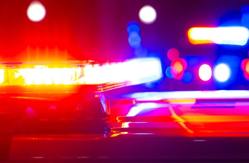 Police Pursuit of Vehicle in Compton Area