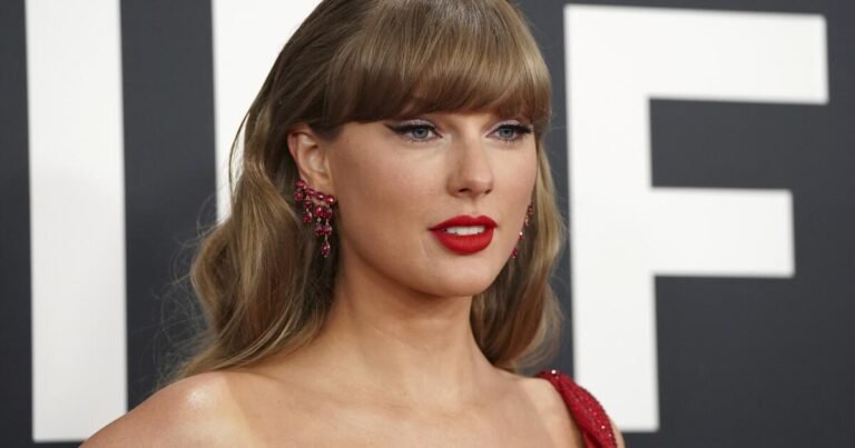 Record $11.5 Billion Earned by the U.S. Music Industry Last Year, Driven by Vinyl Sales and Taylor Swift's Success