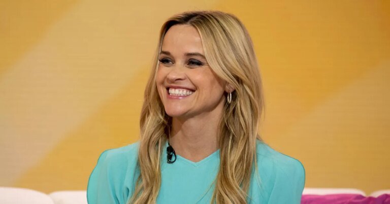 Reese Witherspoon's Chic Puff-Sleeve Blouse: A Stylish Way to Flatter Your Arms